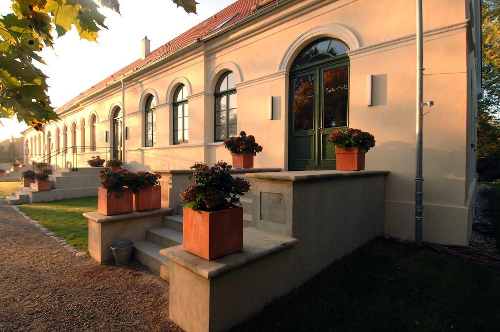 Kavaliershaus Schloss Bluecher Am Finckenersee Room photo